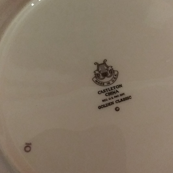 1119 Set of 2 Castleto Golden Classic Salad Plates - Picture 5 of 9